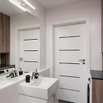 Apartment Apartwro 7th - Square, Railway Station *