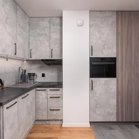 아파트 Apartwro 7th - Square, Railway Station 브로츠와프