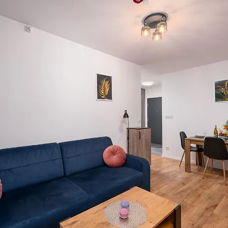 Apartwro 7th - Square, Railway Station 브로츠와프